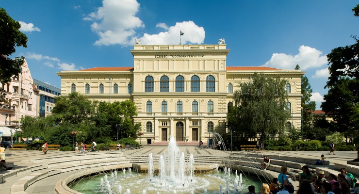Oktatás
